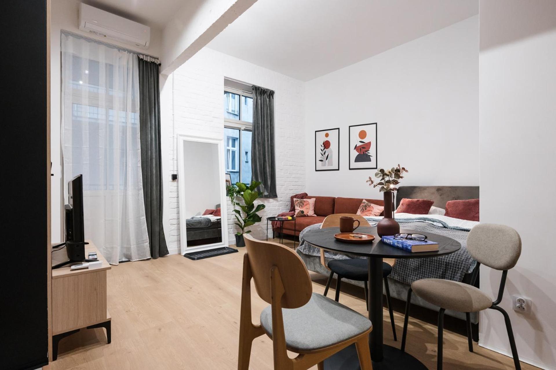 D21 Art Vintage Old Town Apartament *